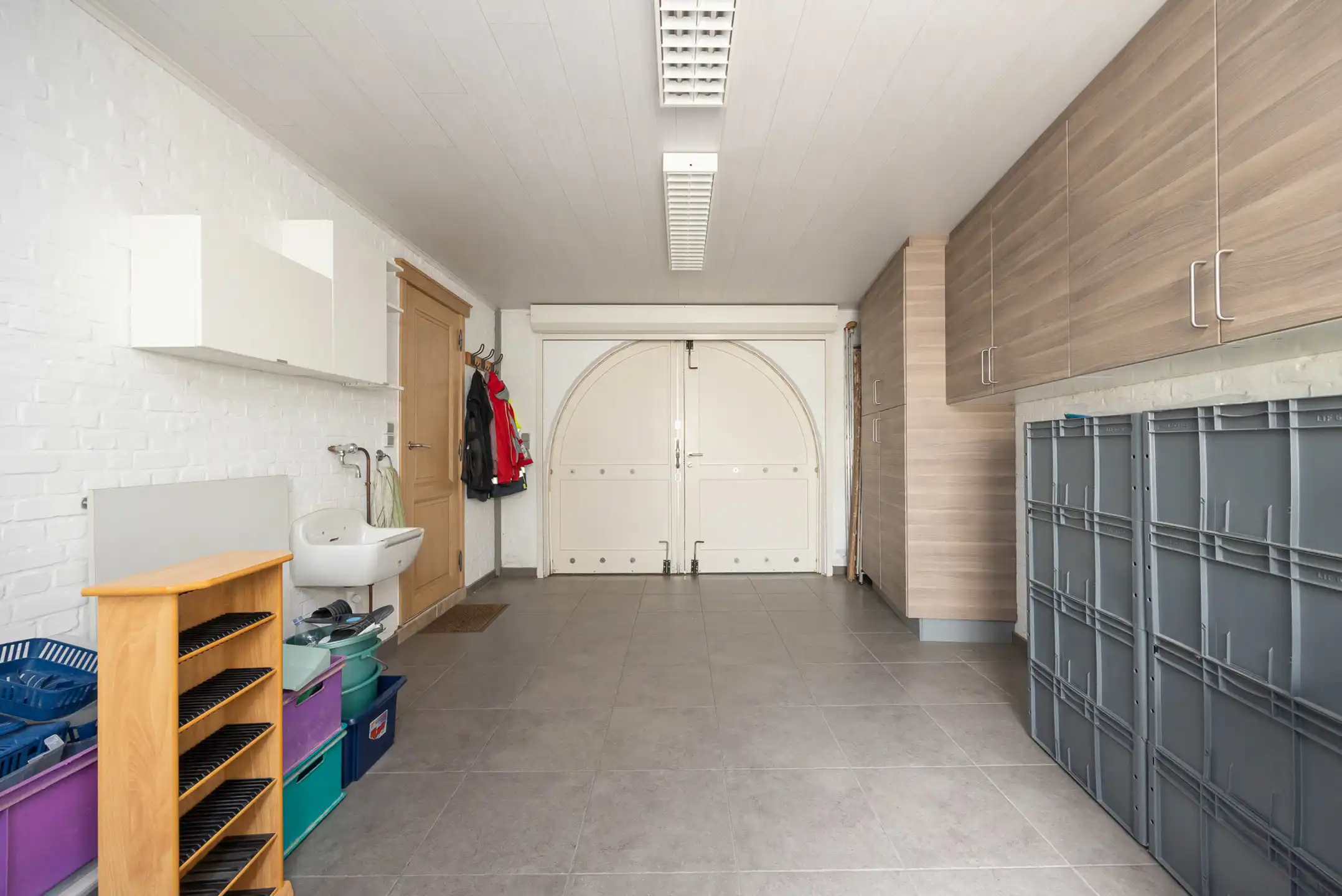 Charmante rietgedekte HOB met garage foto 18