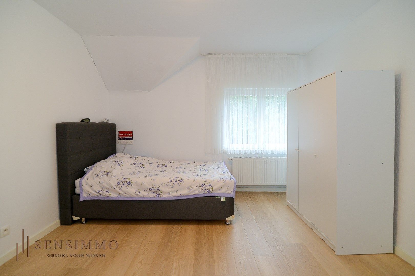 Gerenoveerde halfopen woning met 3 slaapkamers in Genk foto 13