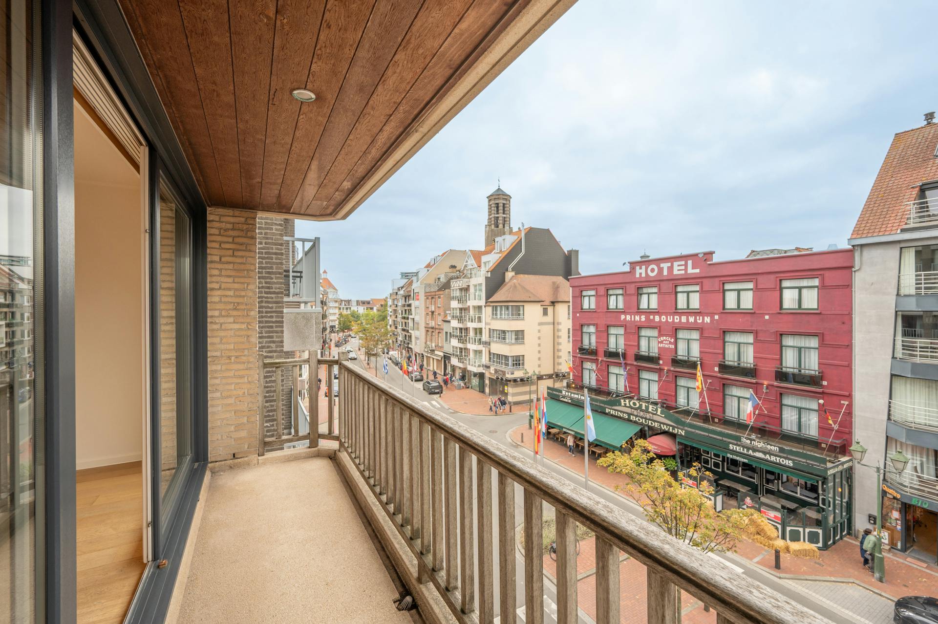 2 slaapkamer appartement met zonneterras te koop in Knokke foto 21