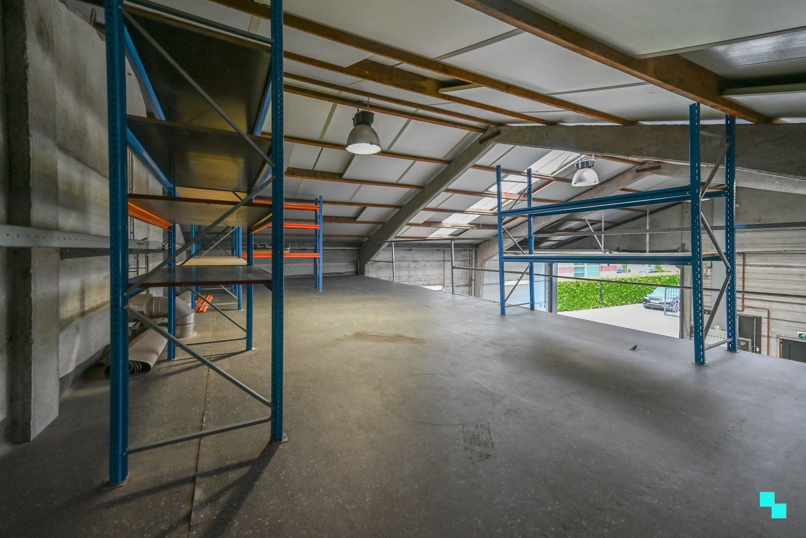 Vlot bereikbare loods (ca. 250 m²) met burelen op een perceel van ca. 1230 m² foto 17