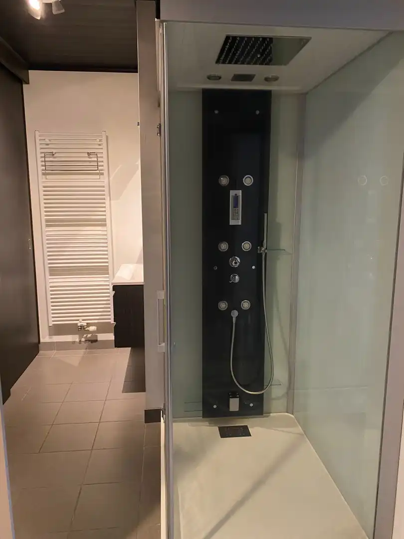 Ruime villa met tuin en zwembad op rustige ligging in Eeklo foto 11