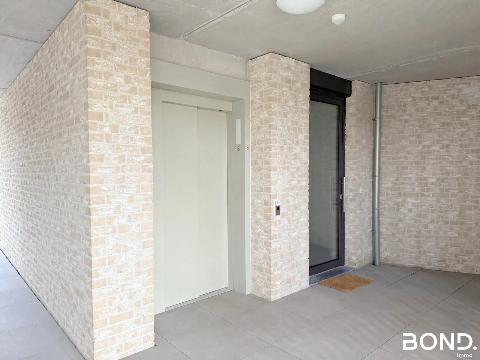 Instapklaar 2-slaapkamerappartement foto 14