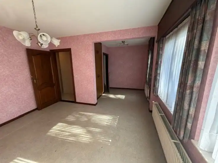 Charmante en ruime gezinswoning op uitstekende locatie foto 7