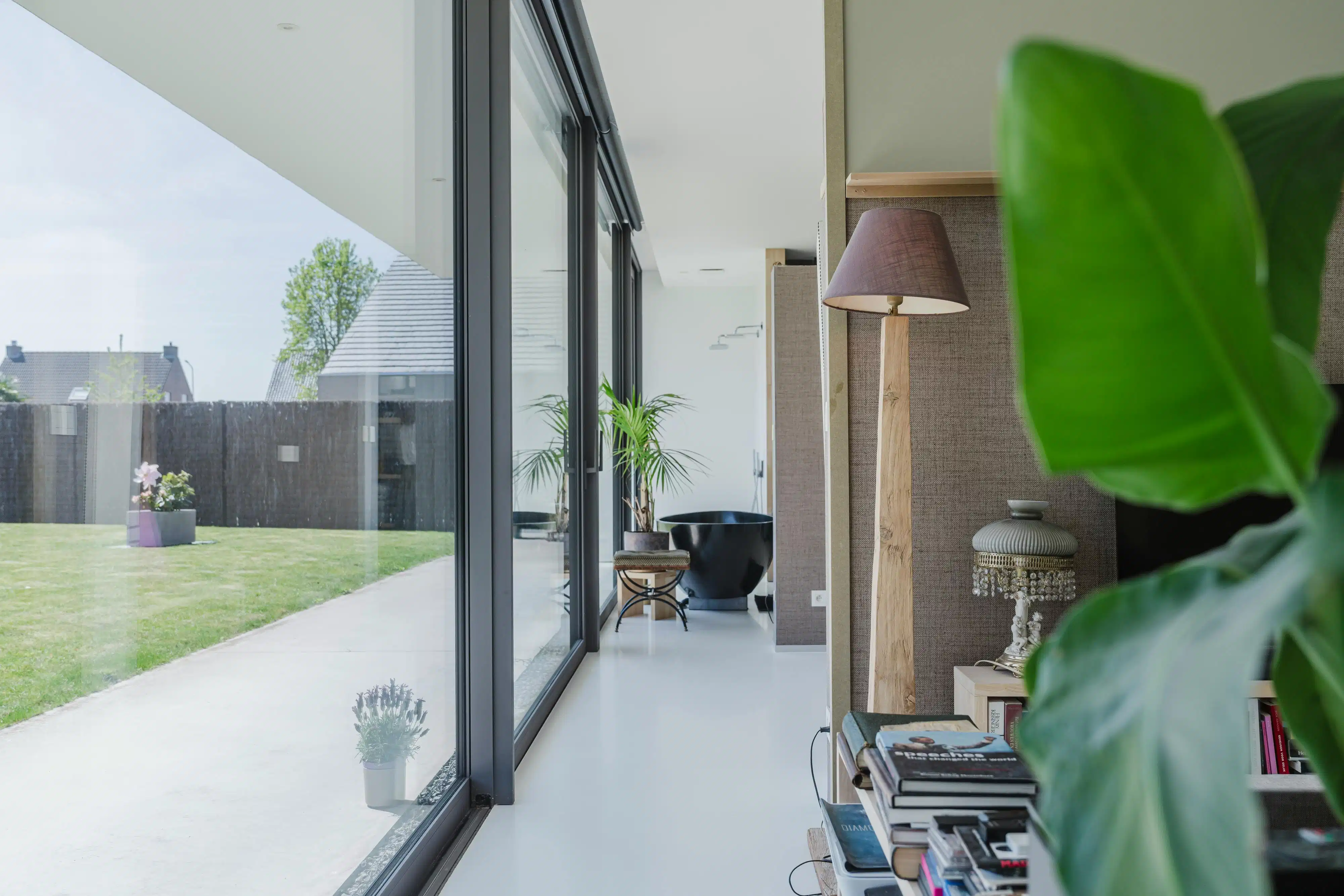 Volledig gelijkvloerse villa te koop in Wevelgem! foto 13