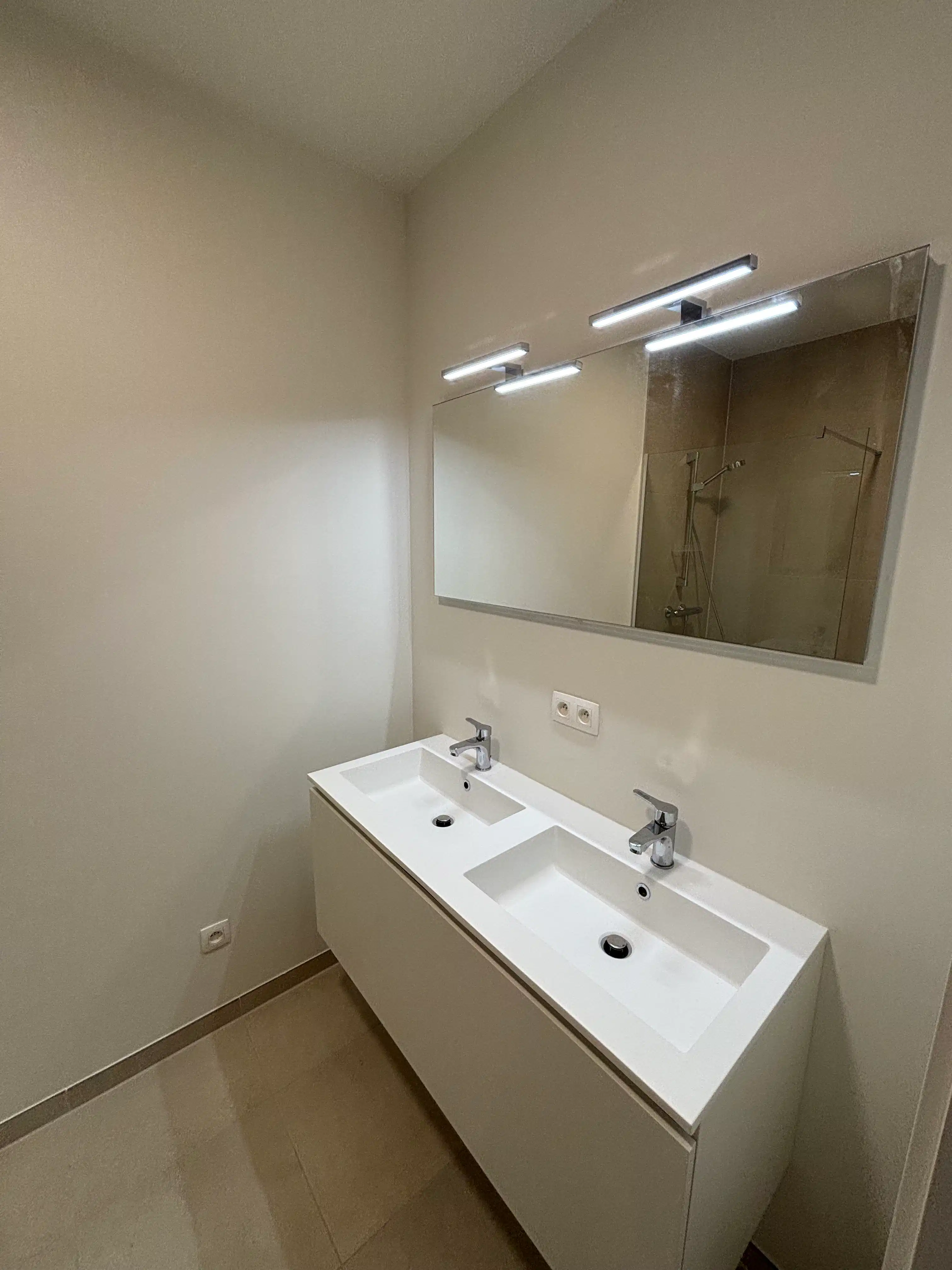 Rustig en Energiezuinig Wonen: Nieuwbouwappartement met 2 Slaapkamers en Bureau foto 6