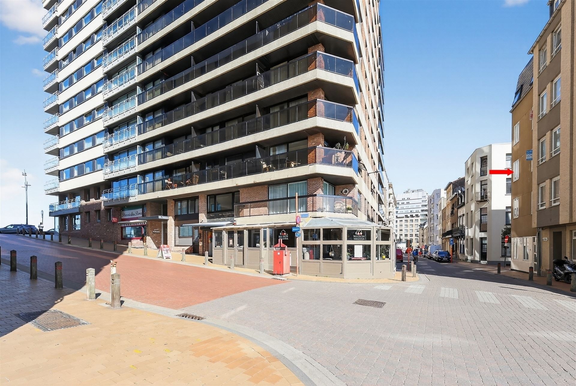 SLAAPHOEK / CENTRALE LIGGING foto 25