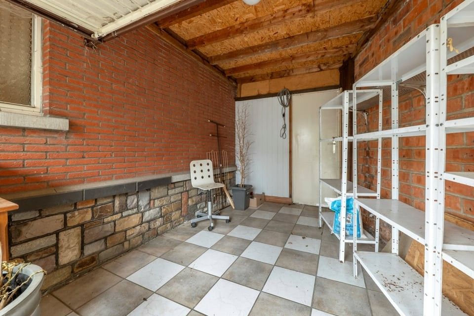 TE RENOVEREN STADSWONING IN SINT-TRUIDEN foto 31