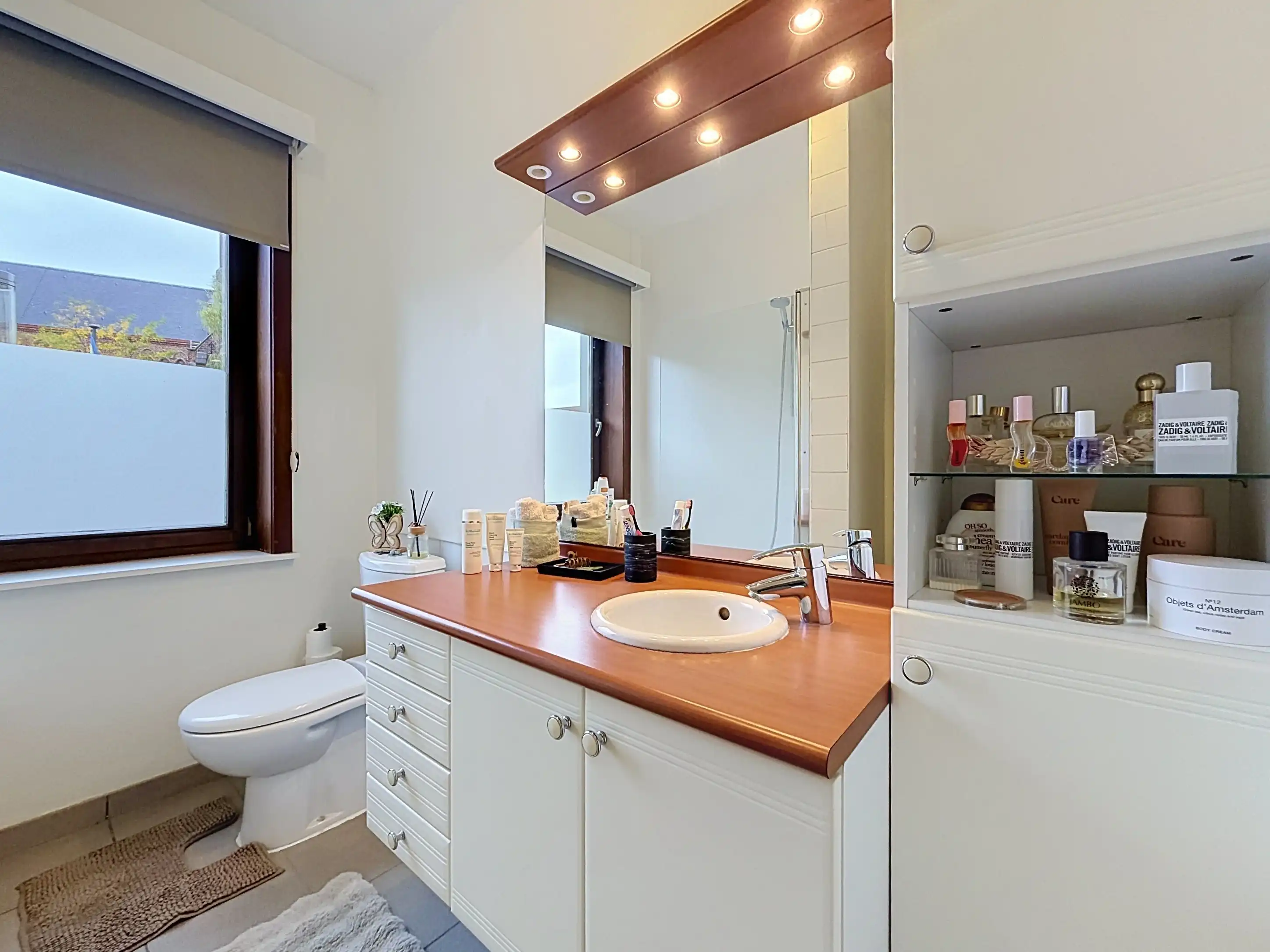 Stijlvol appartement te koop in Marke met 2 slaapkamers, moderne keuken en een ruime woonkamer! foto 8