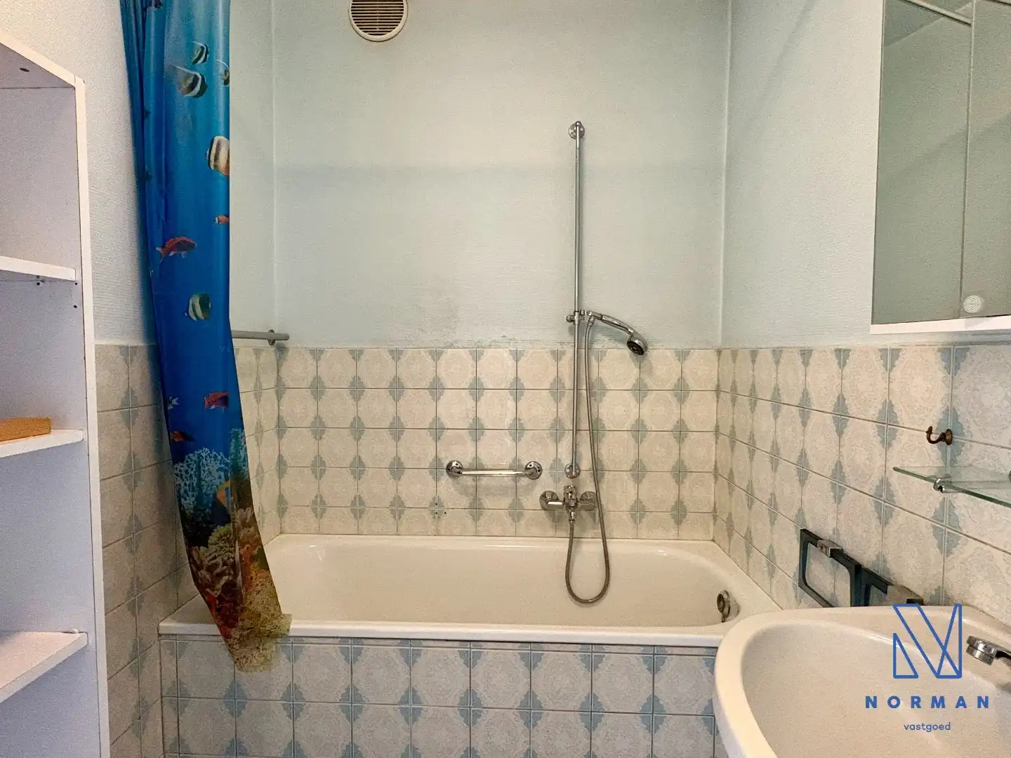 2-slaapkamer appartement te koop in centrum Harelbeke inclusief autostaanplaats foto 5