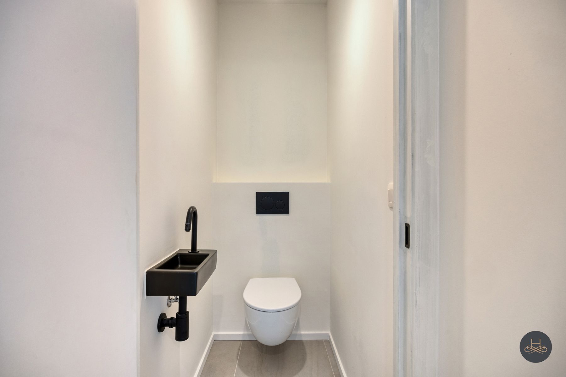 Prachtig 3 SLK dakappartement met staanplaats aan het water  foto 17