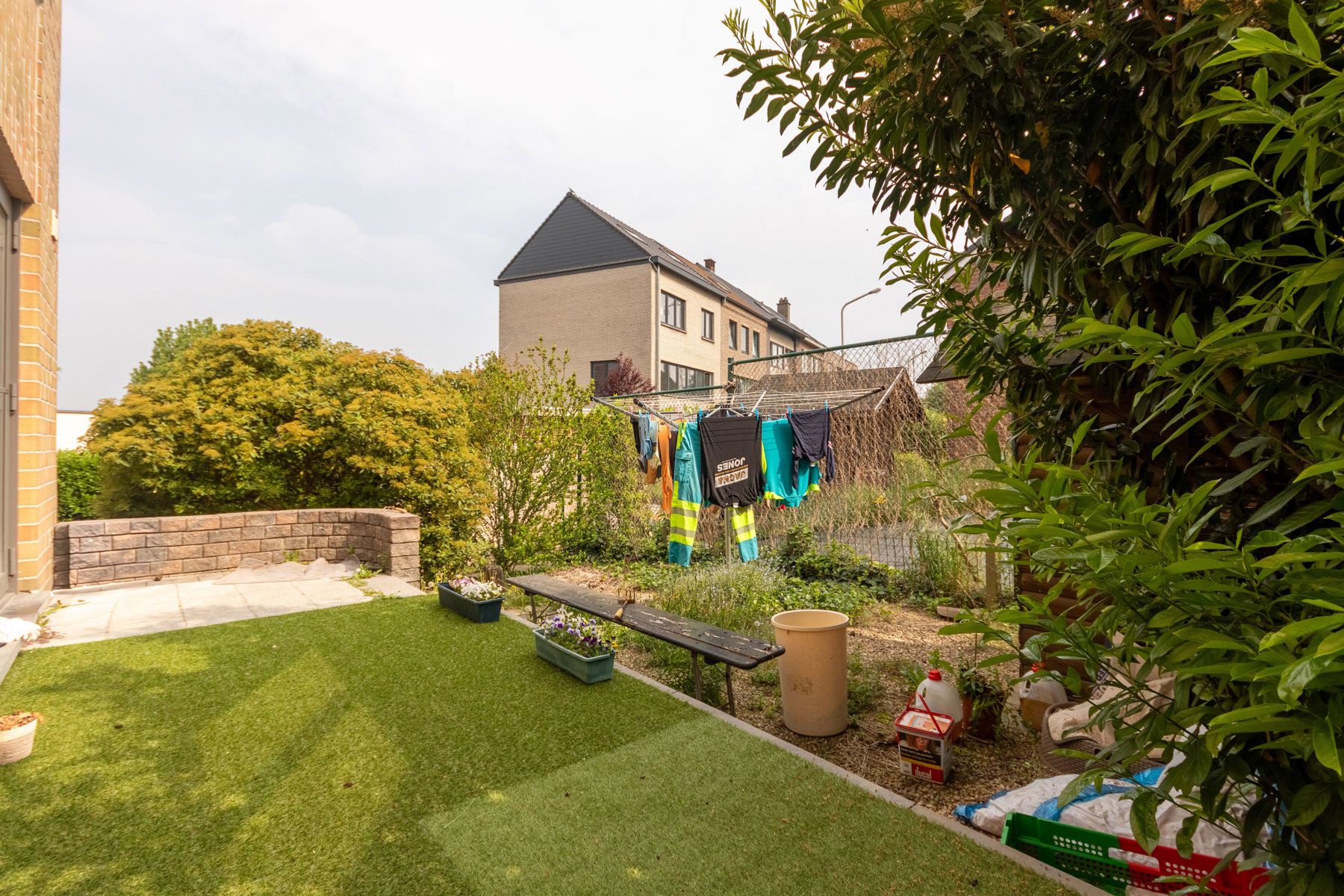 Gunstig gelegen woning ingedeeld in 2 appartementen foto 4