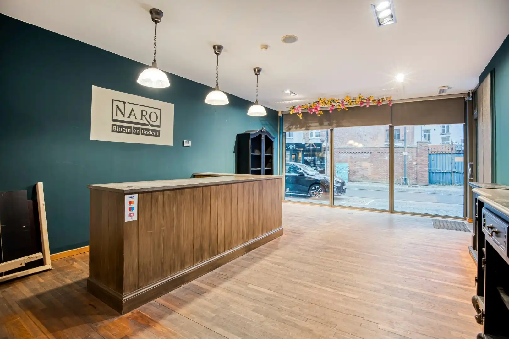 Instapklare commerciële ruimte in het centrum van Mol !  foto 3