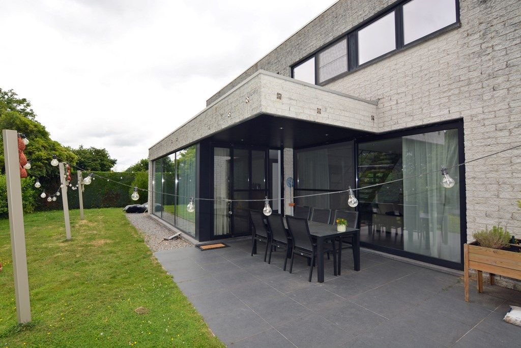 Moderne, energiezuinige woning met 4 slpks op 7a 7ca. foto 35