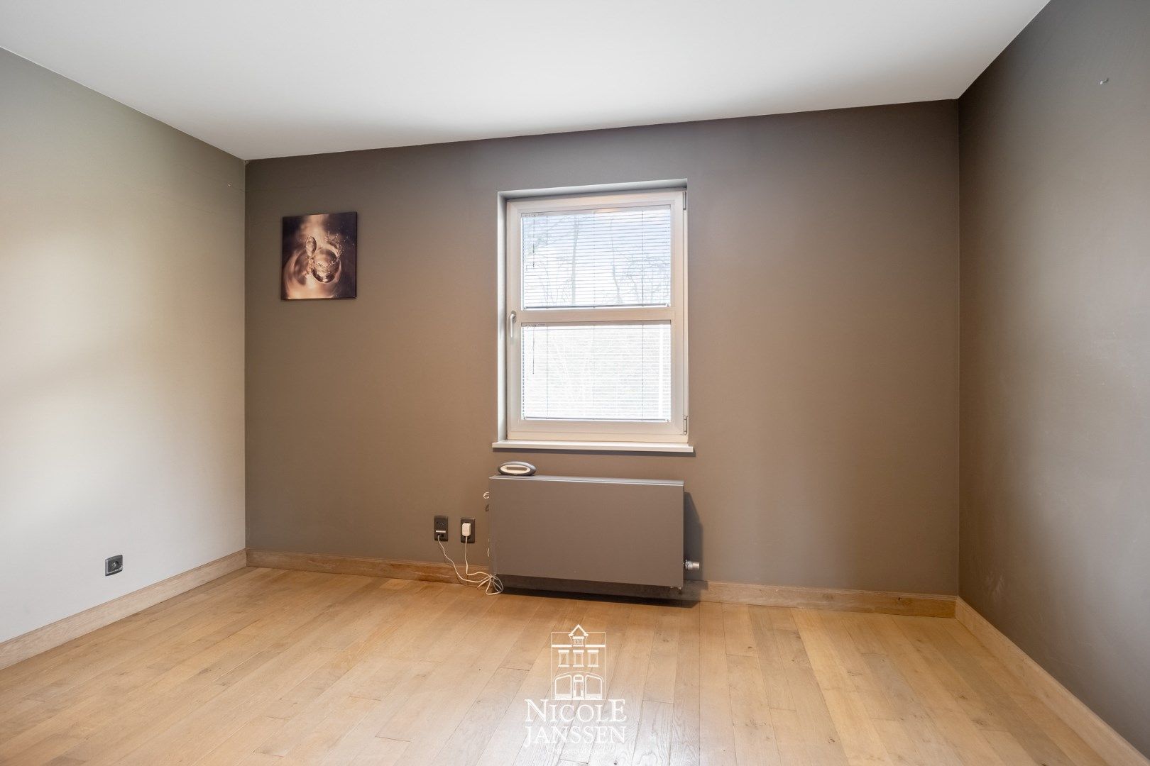 Zeer moderne en luchtige woning in een rustige, groene omgeving foto 17