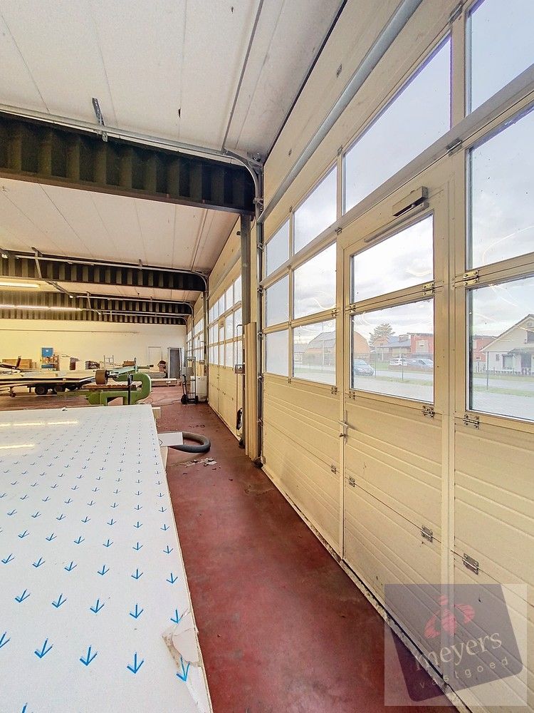 Multifunctioneel bedrijfsgebouw van 3.400 m² in Bocholt foto 11