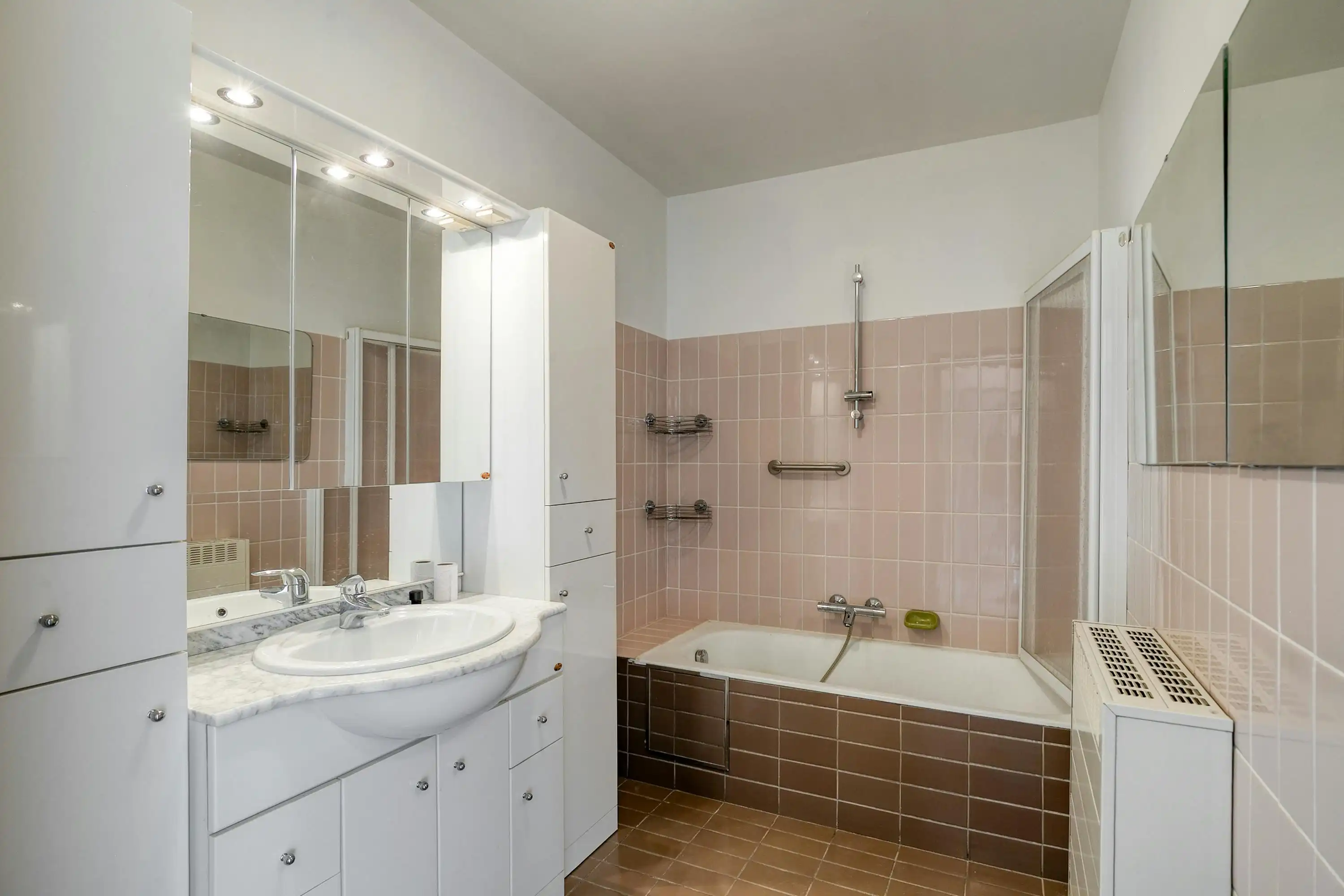 Opbrengsteigendom met 12 appartementen in Boom foto 20