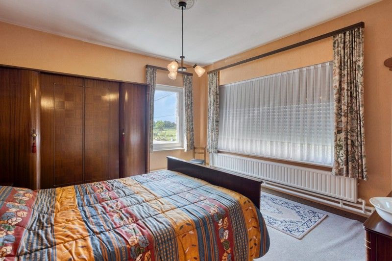 🏡 Verzorgde gezinswoning met 4 slaapkamers & ruime tuin in Aarsele! 🌳 foto 13