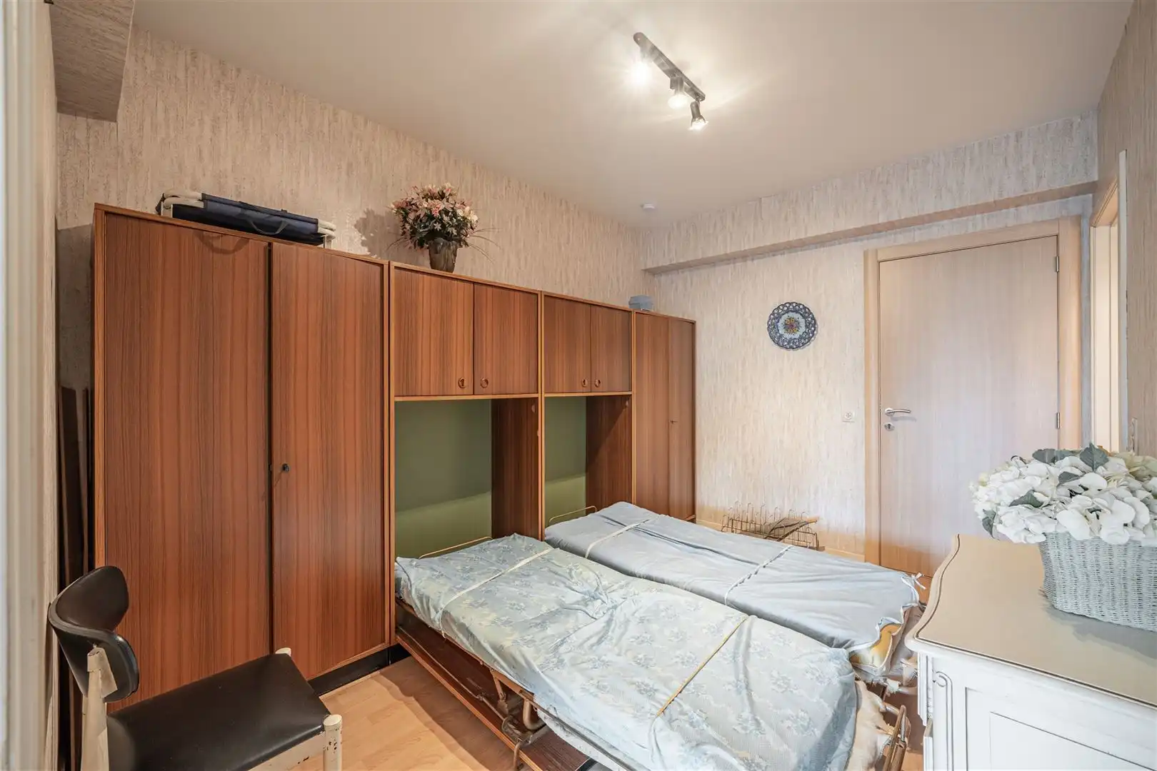 studio foto {{pictureIndex}}