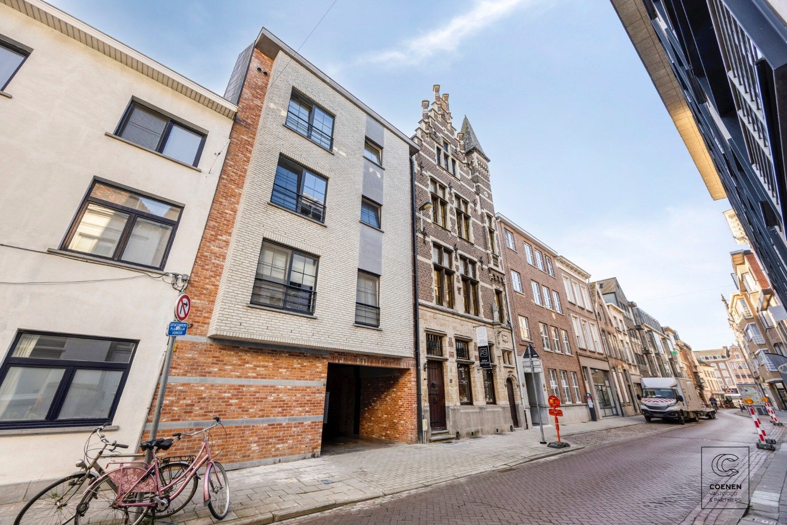 Prachtig duplux appartement met een bew. opp. van 120 m², twee slpk en 2 x terras op een absolute toplocatie te  centrum Lier! foto 28