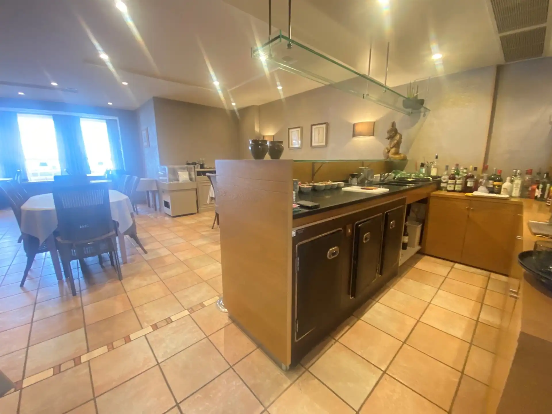 centraal gelegen handelspand foto 4