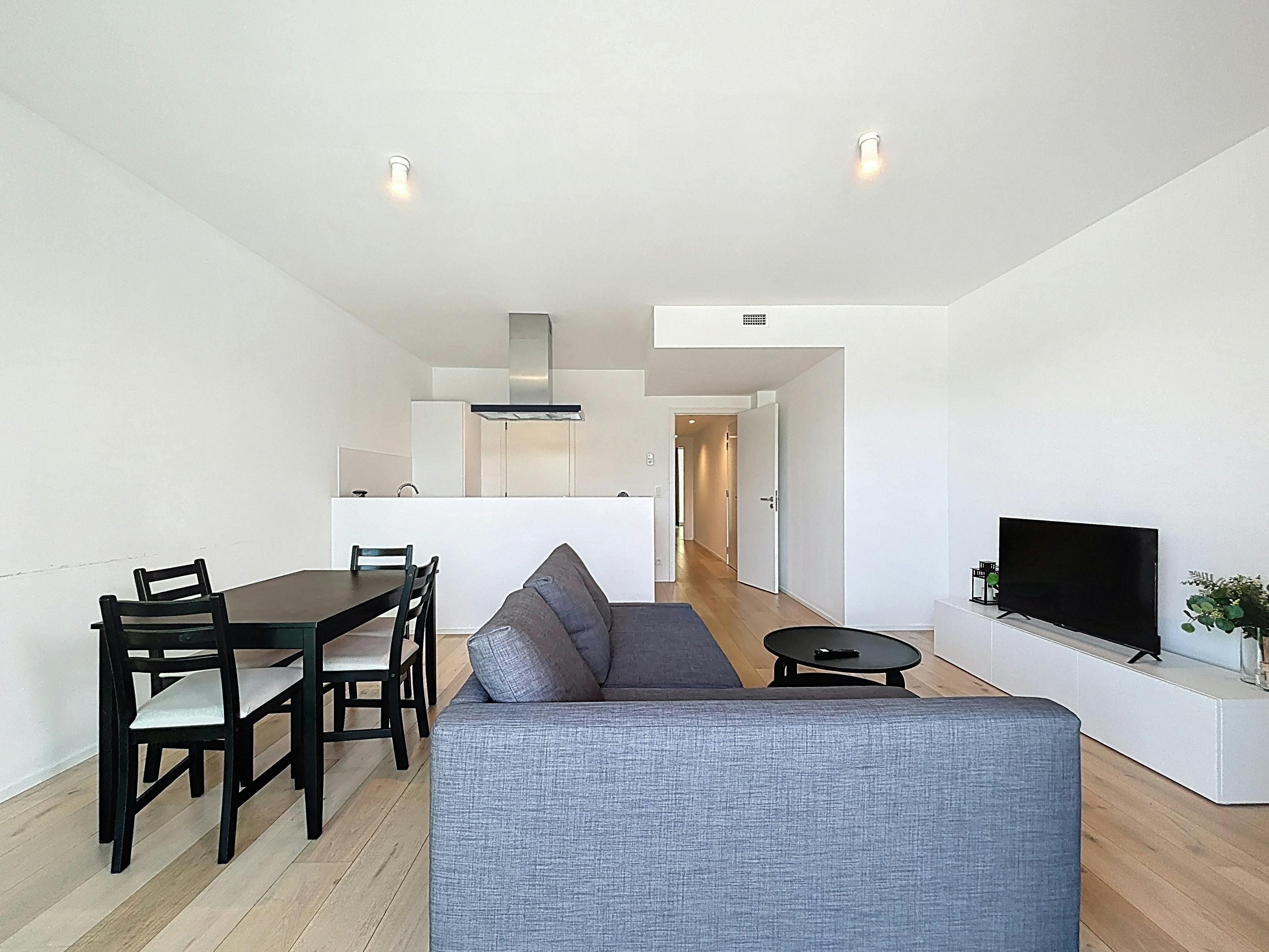 Gemeubileerd appartement te huur in hartje Brussel foto 7