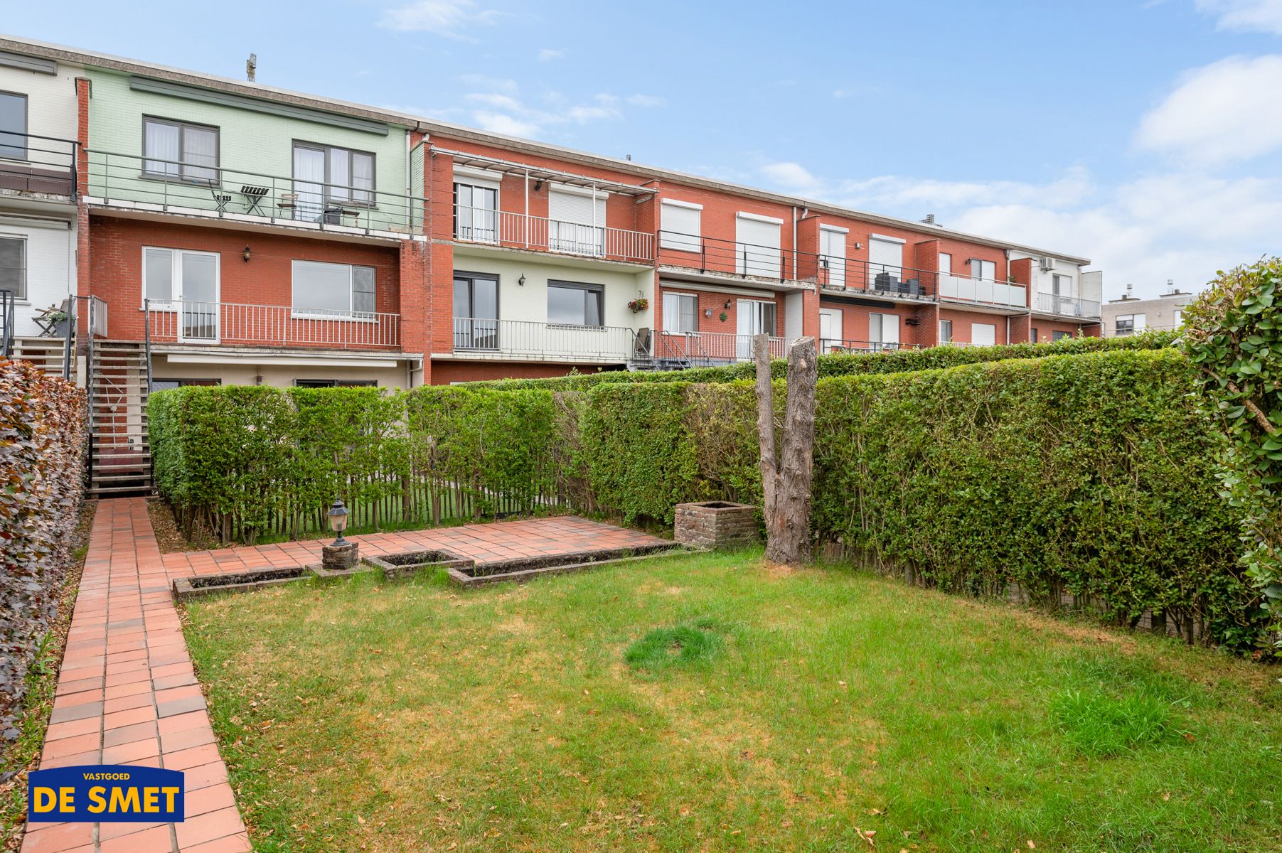 Zéér goed onderhouden appartement met terras, tuin & garage foto 17