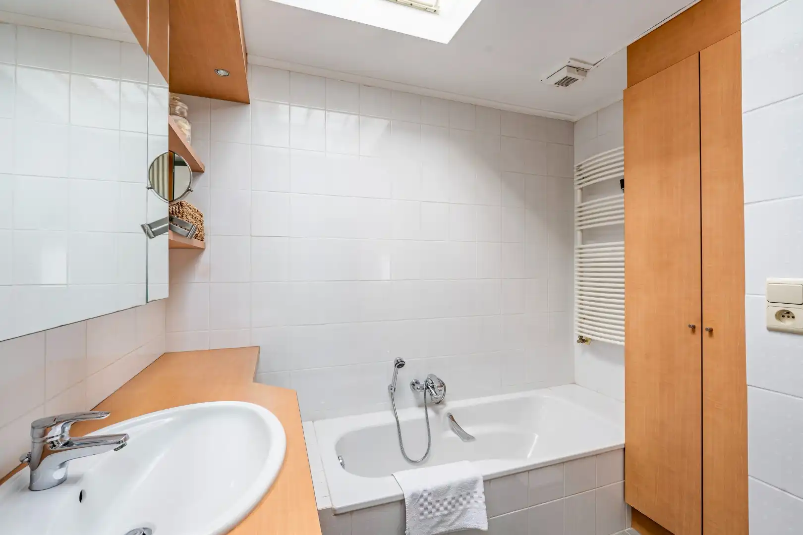 Woning met drie slaapkamer te koop op een perceel van 1.150 m² in Lievegem foto 15