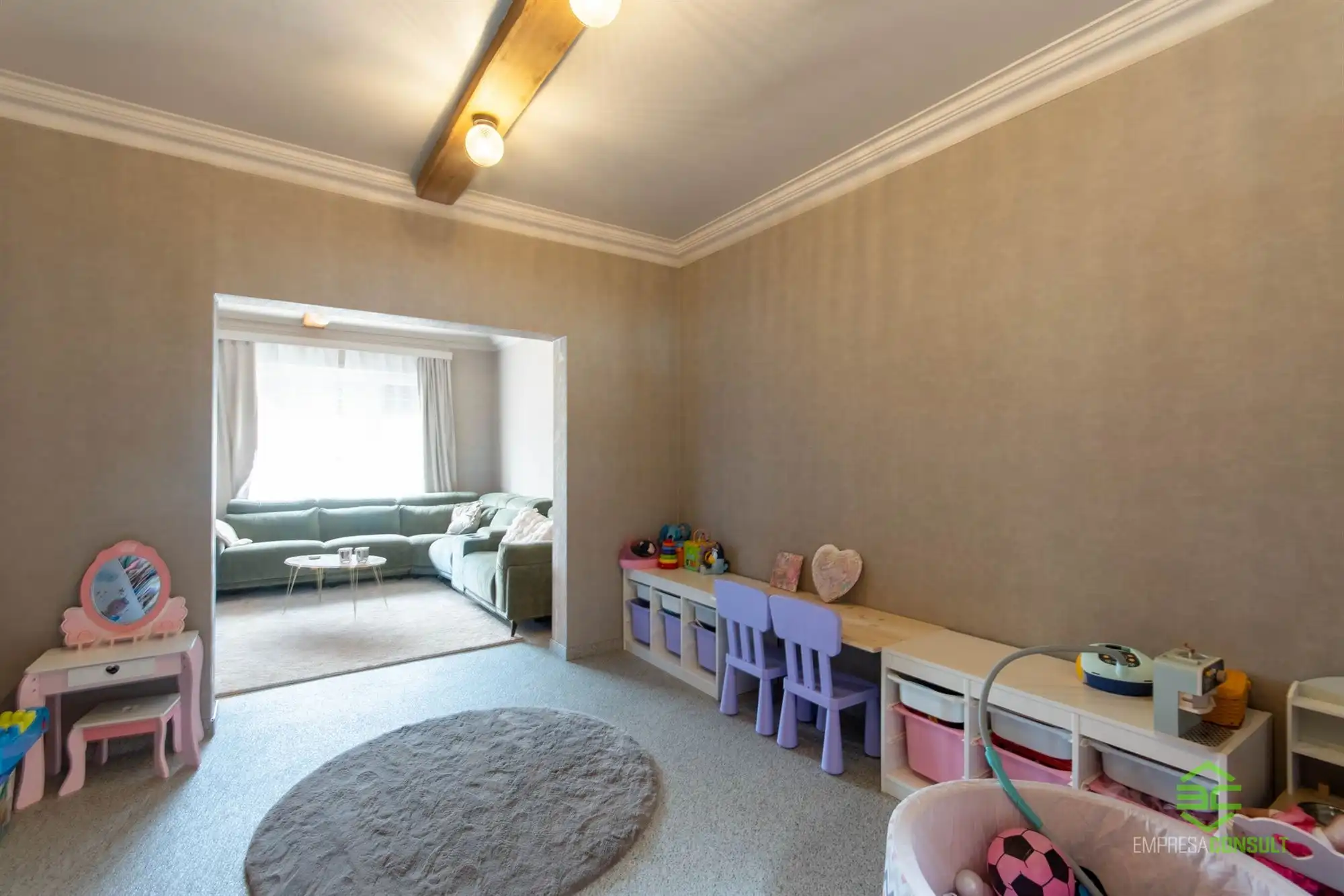 Instapklare woning met 4slpk op 30a 65ca! foto 3