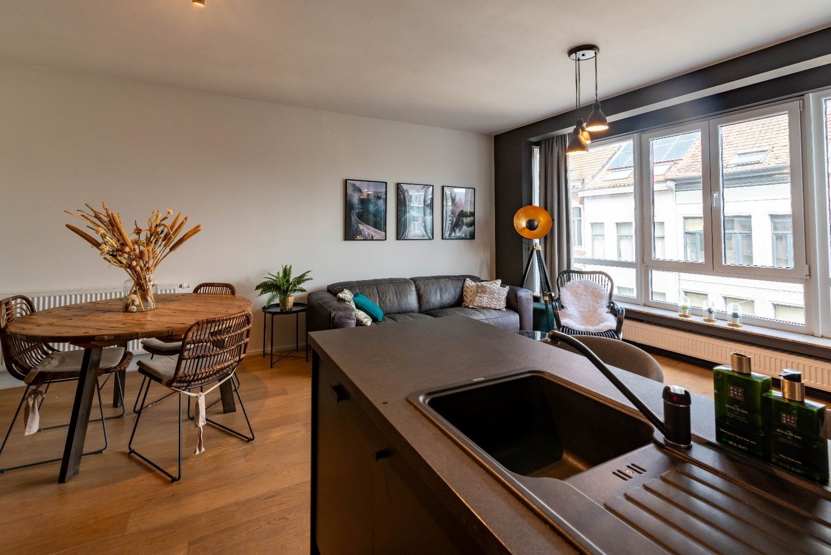 Instapklaar appartement met 2 slpks in kleinschalig gebouw foto 4