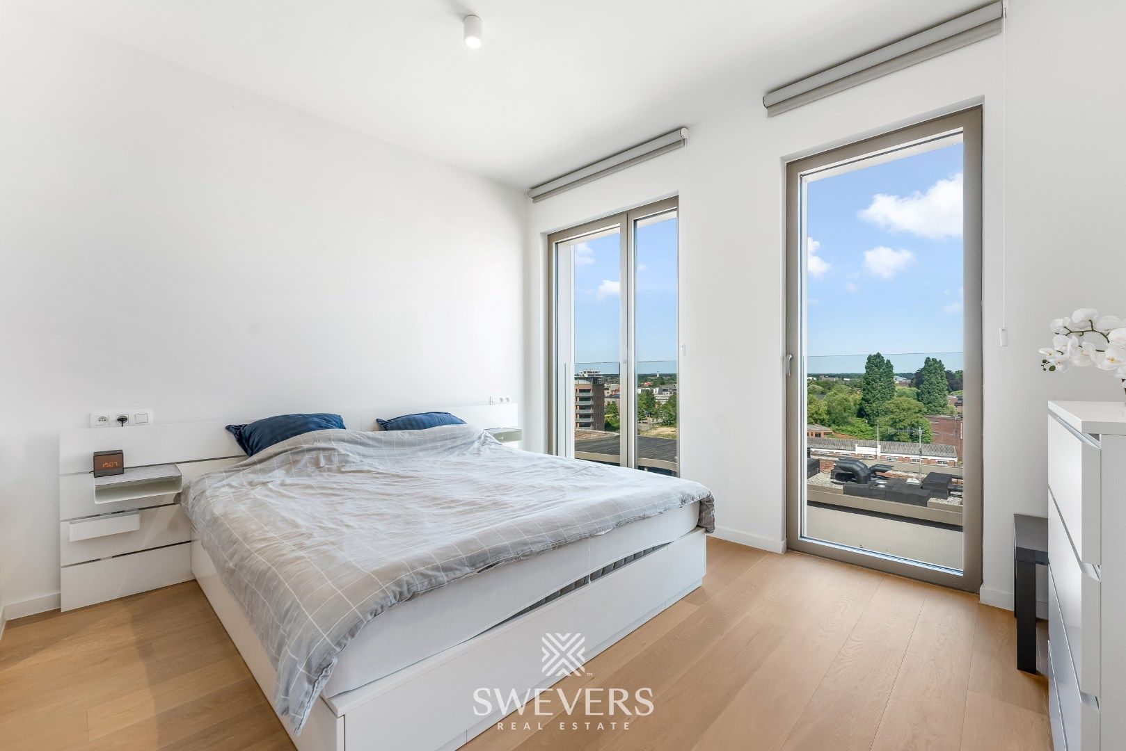 Luxueus instapklaar appartement met twee terrassen én parkeergarage in Quartier Blue foto 13
