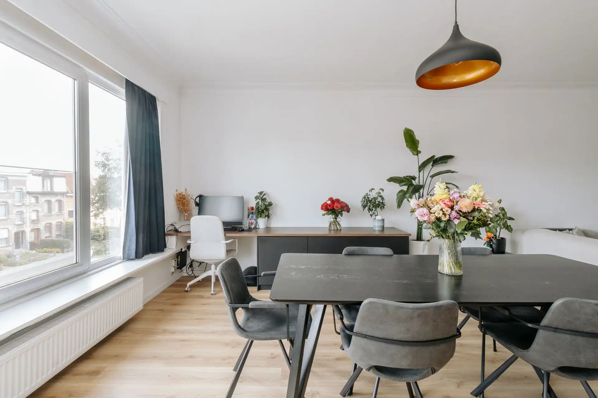 Instapklaar appartement met groen uitzicht in Edegem foto 5