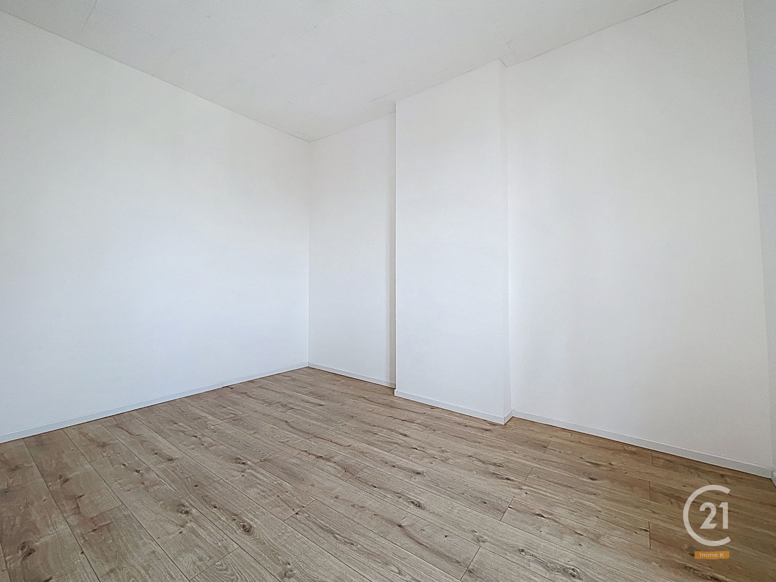 Charmante  woning met 3 slpk aan het park foto 13