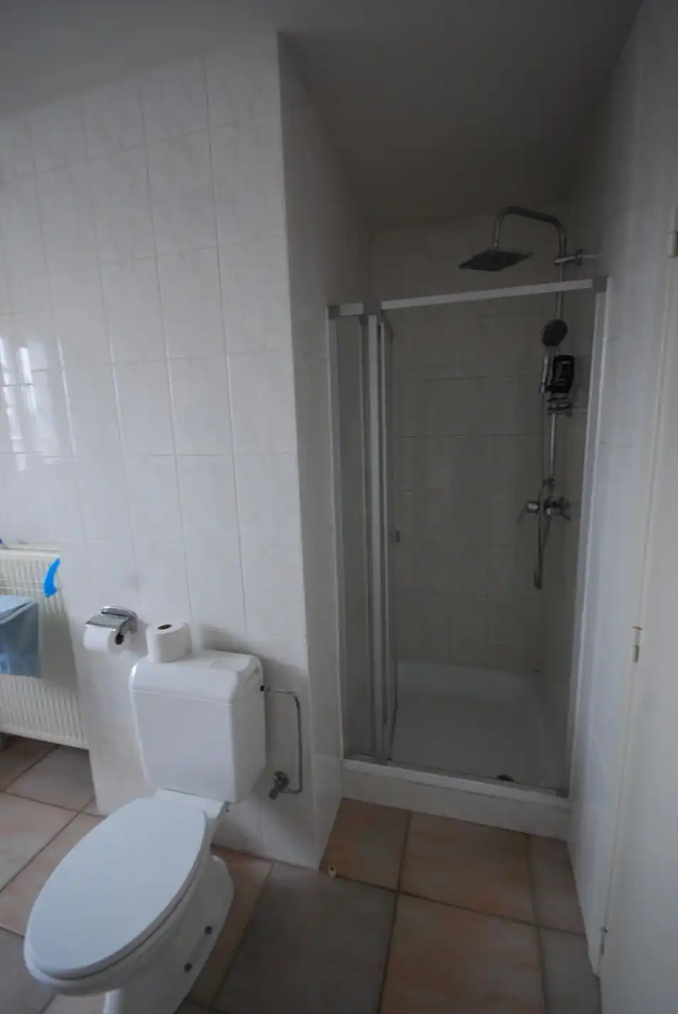 RUIM APPARTEMENT MET ONDERGRONDSE AUTOSTAANPLAATS foto 11