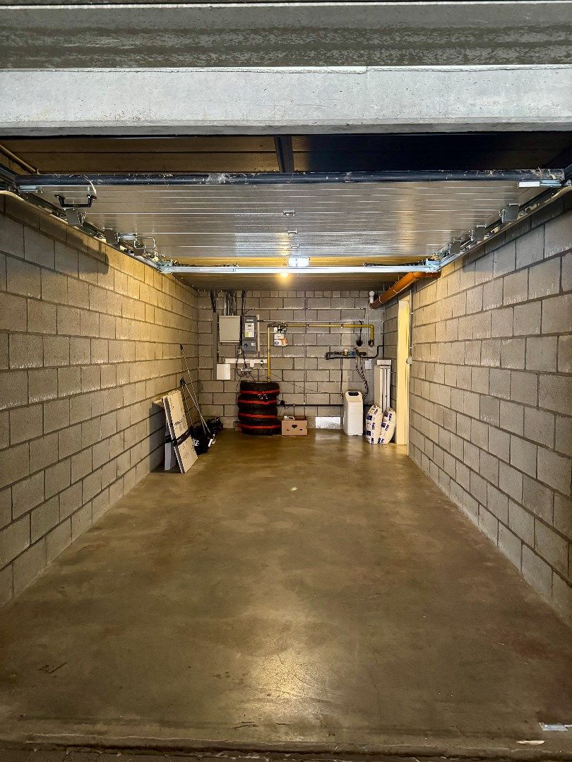 Prima onderhouden woning in centrum Eppegem. foto 24