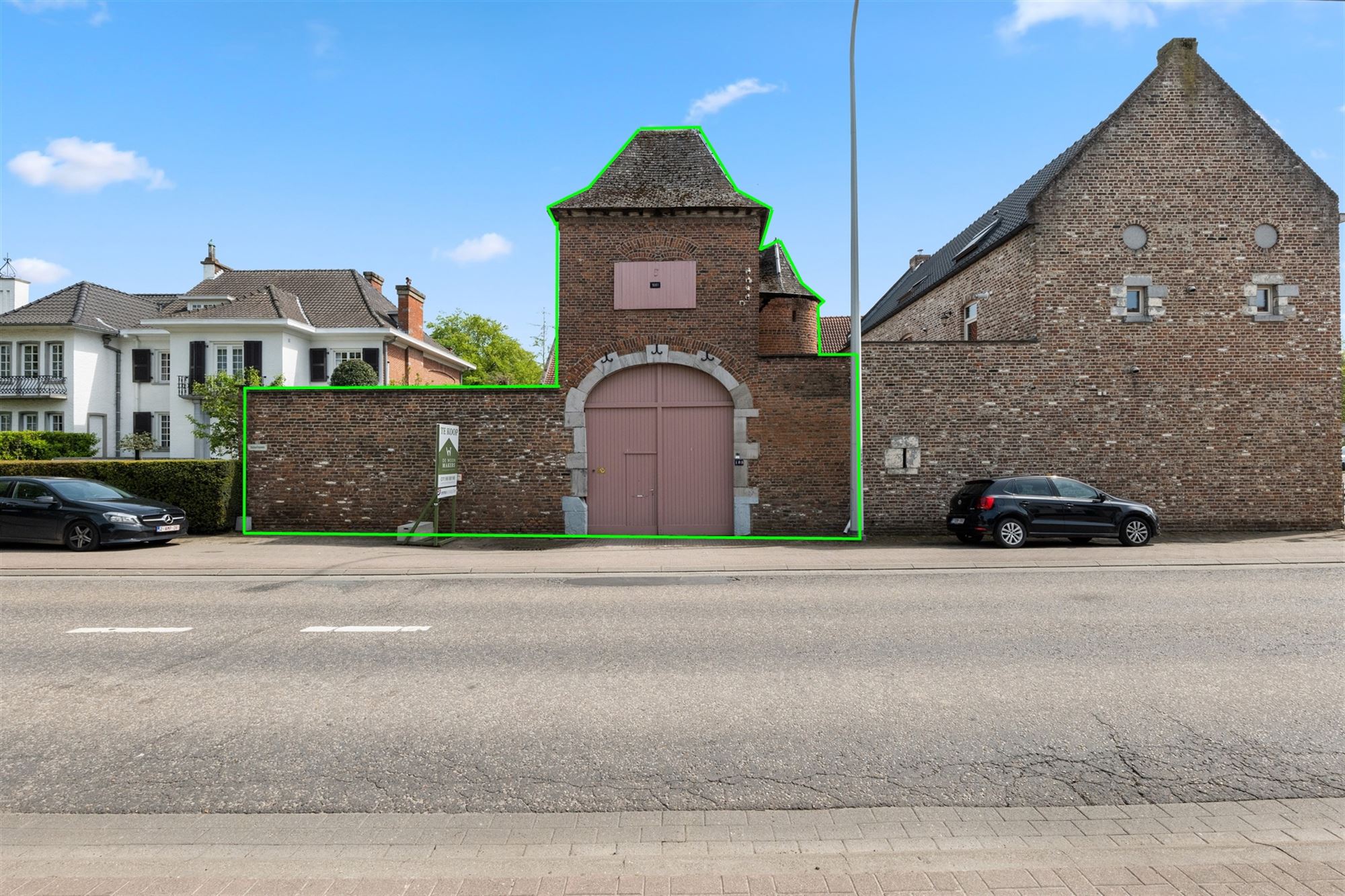 UNIEK PAND BOORDEVOL POTENTIEEL OP EEN TOPLOCATIE IN SINT-TRUIDEN  foto 1