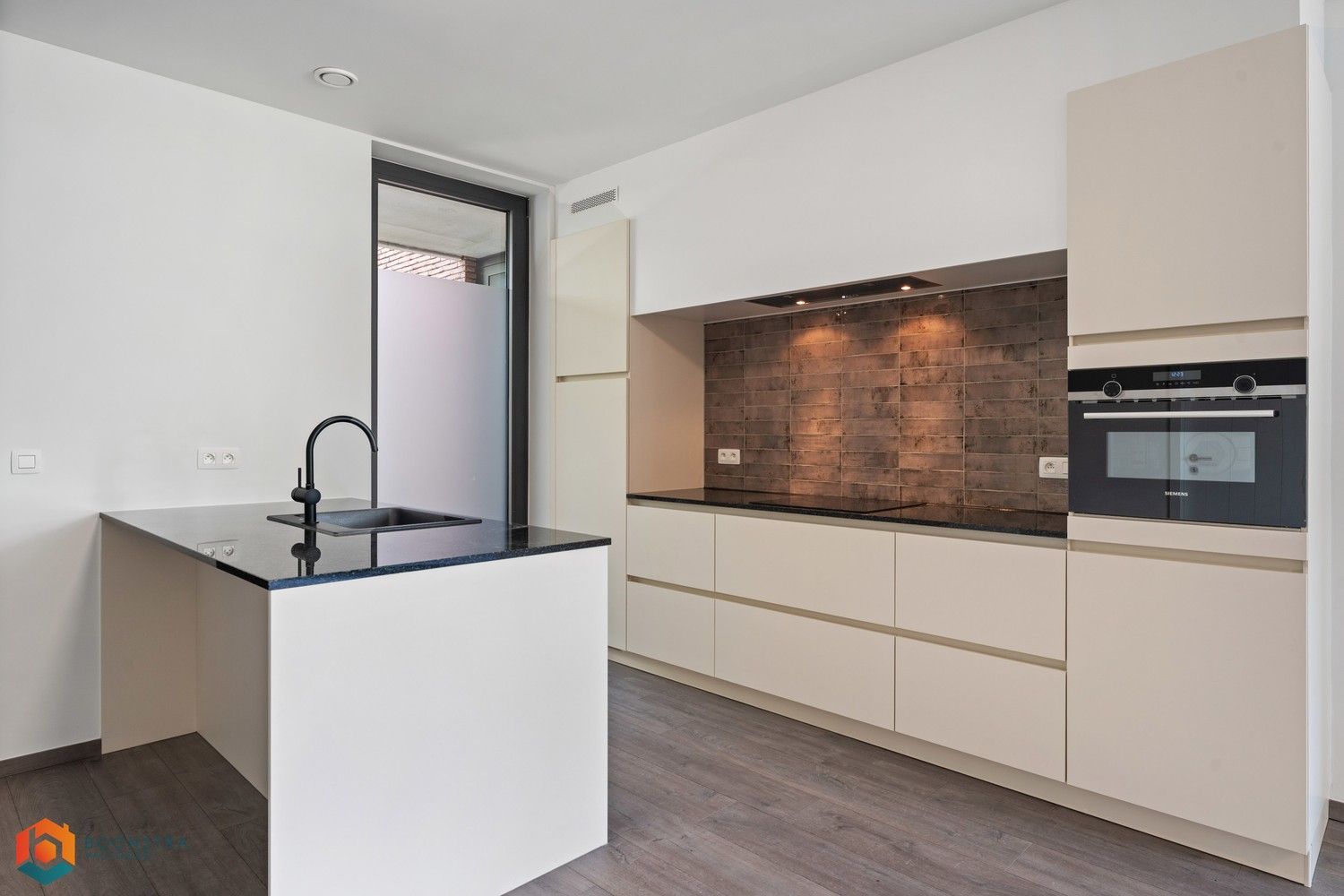 Gelijkvloers BEN appartement met autostaanplaats op toplocatie in Bonheiden foto 3