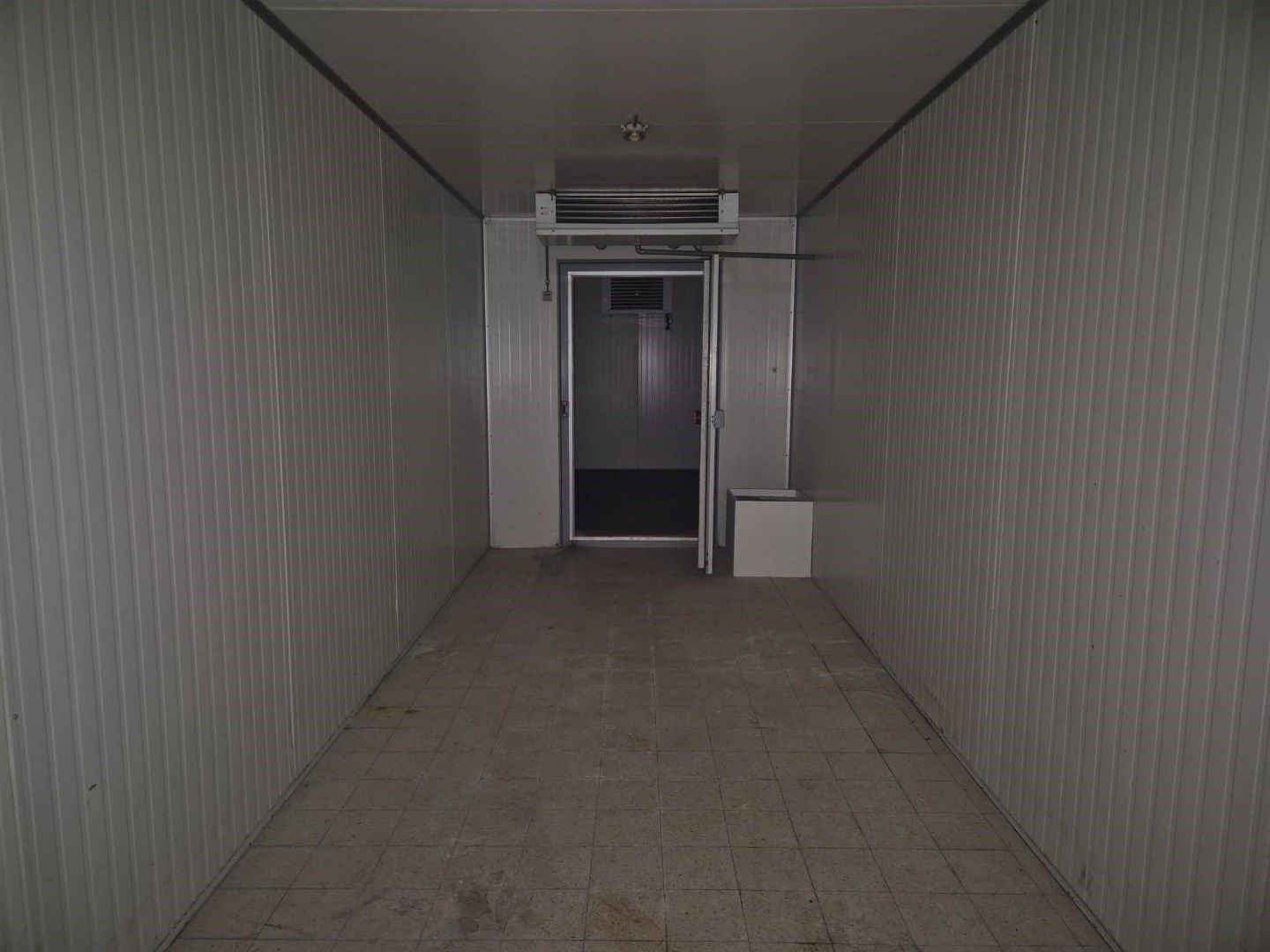 Handelszaak op toplocatie met paring in Maasmechelen  foto 12