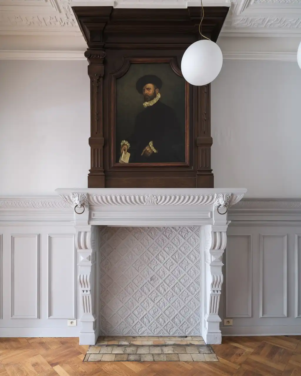 Handelspand gelegen achter een statige gevel op een vlot bereikbare locatie tegenover het Citadelpark. foto 5