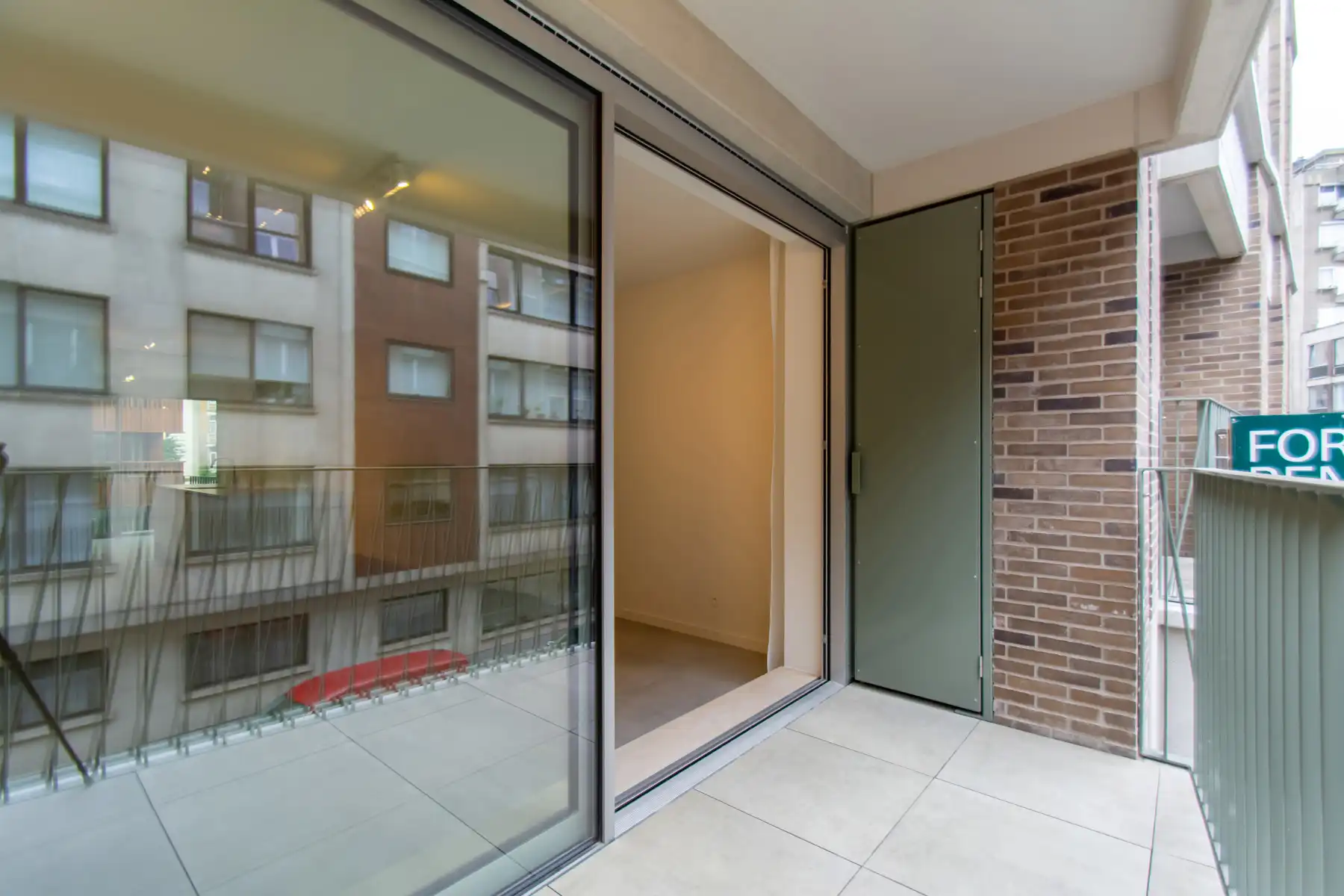 Nieuwbouw 2-slaapkamerapp. met 2 terrassen foto 5