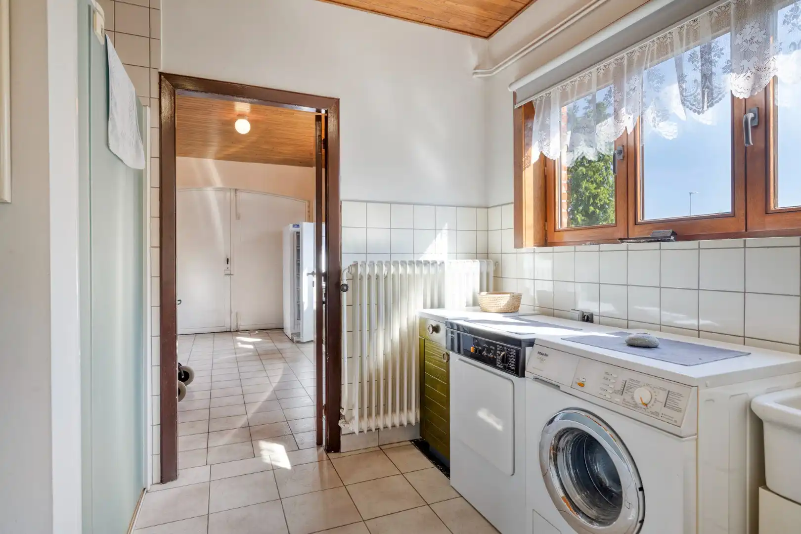 Op te frissen woning met 4 slpks, op een zonnig perceel van 1.506 m² in Mol-Achterbos !  foto 22