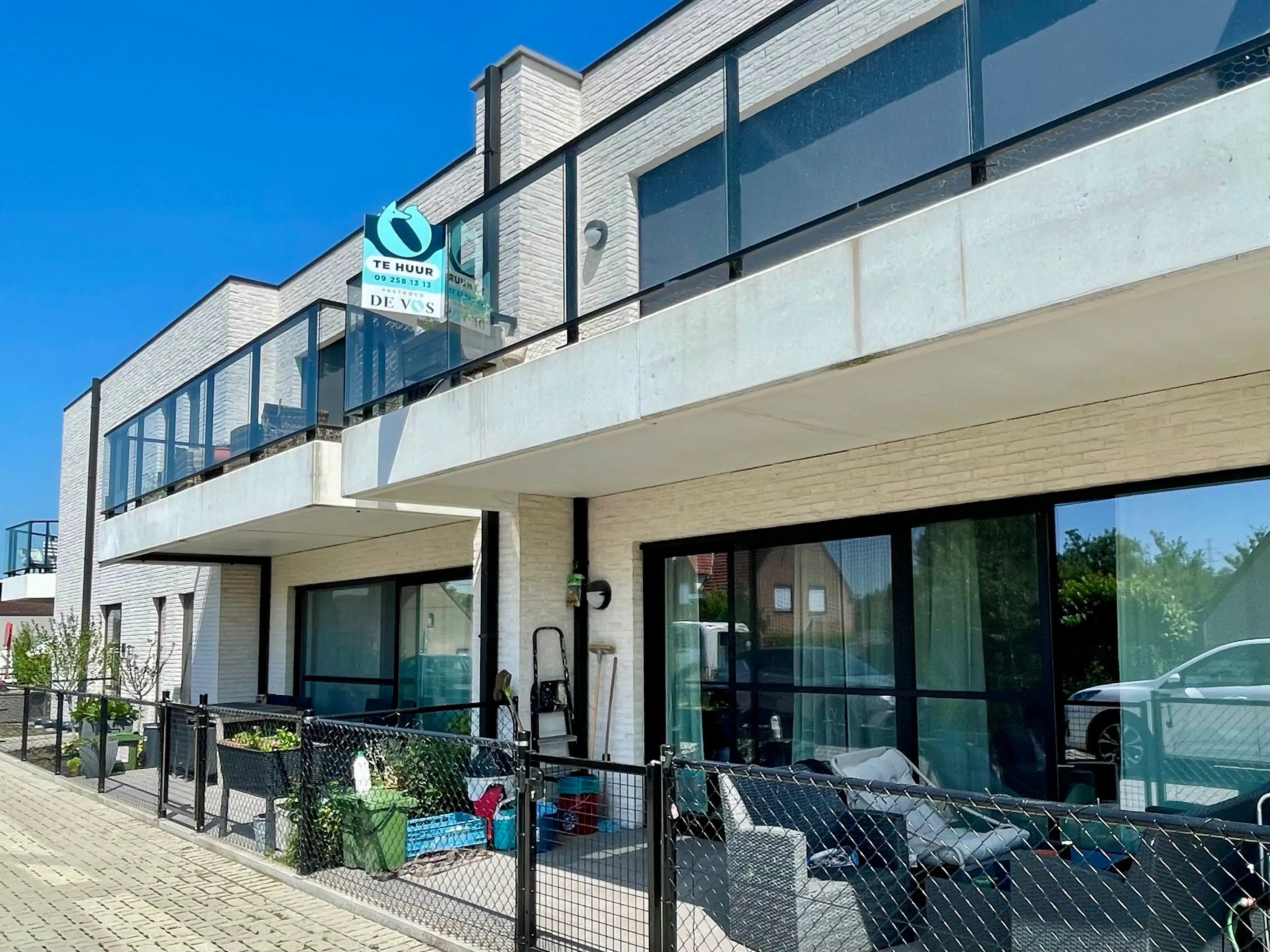 Instapklaar appartement met 2 slaapkamers, terras en garage foto 19