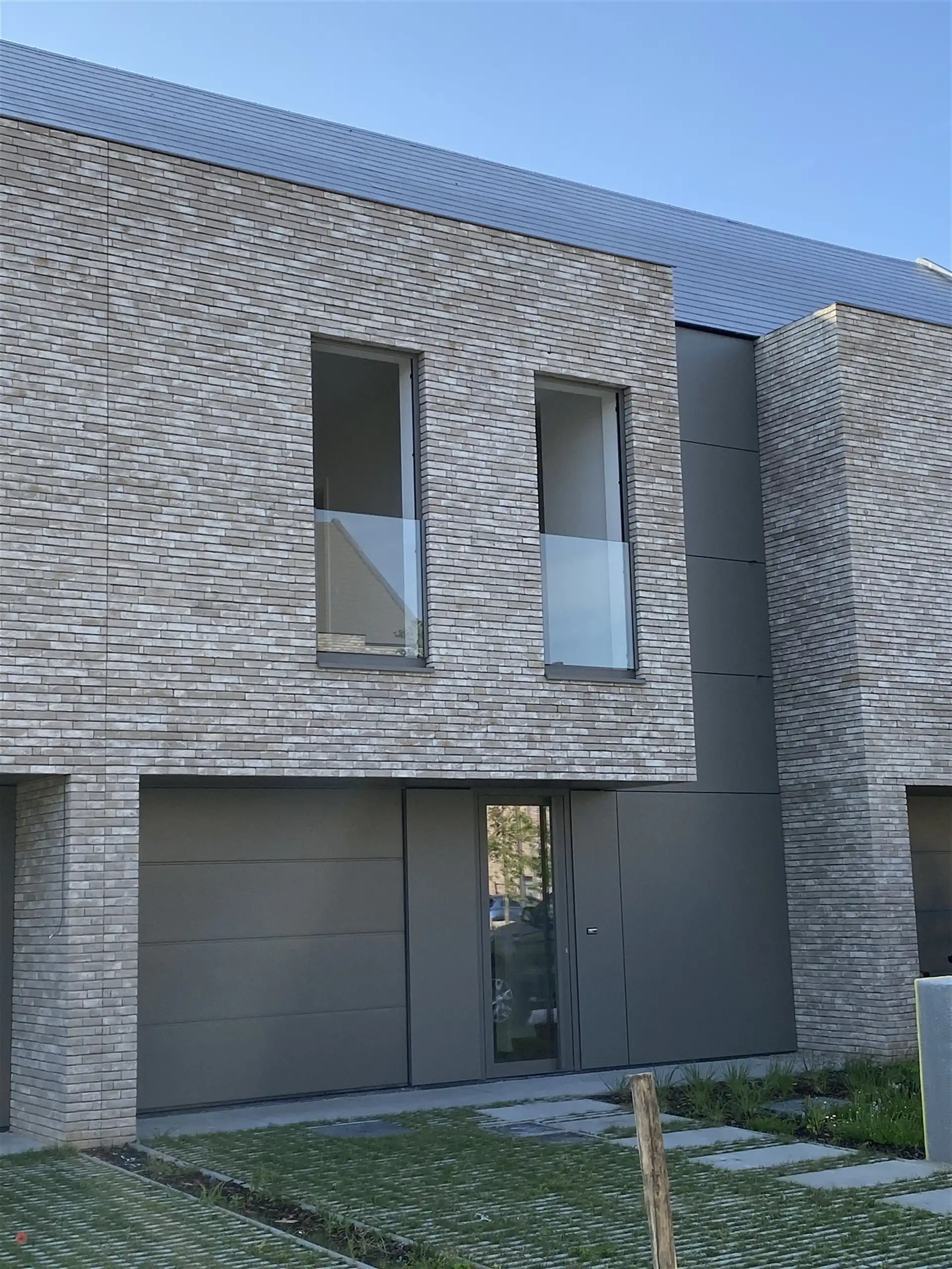 Ruime woning in rustige buurt te Merchtem  foto 2