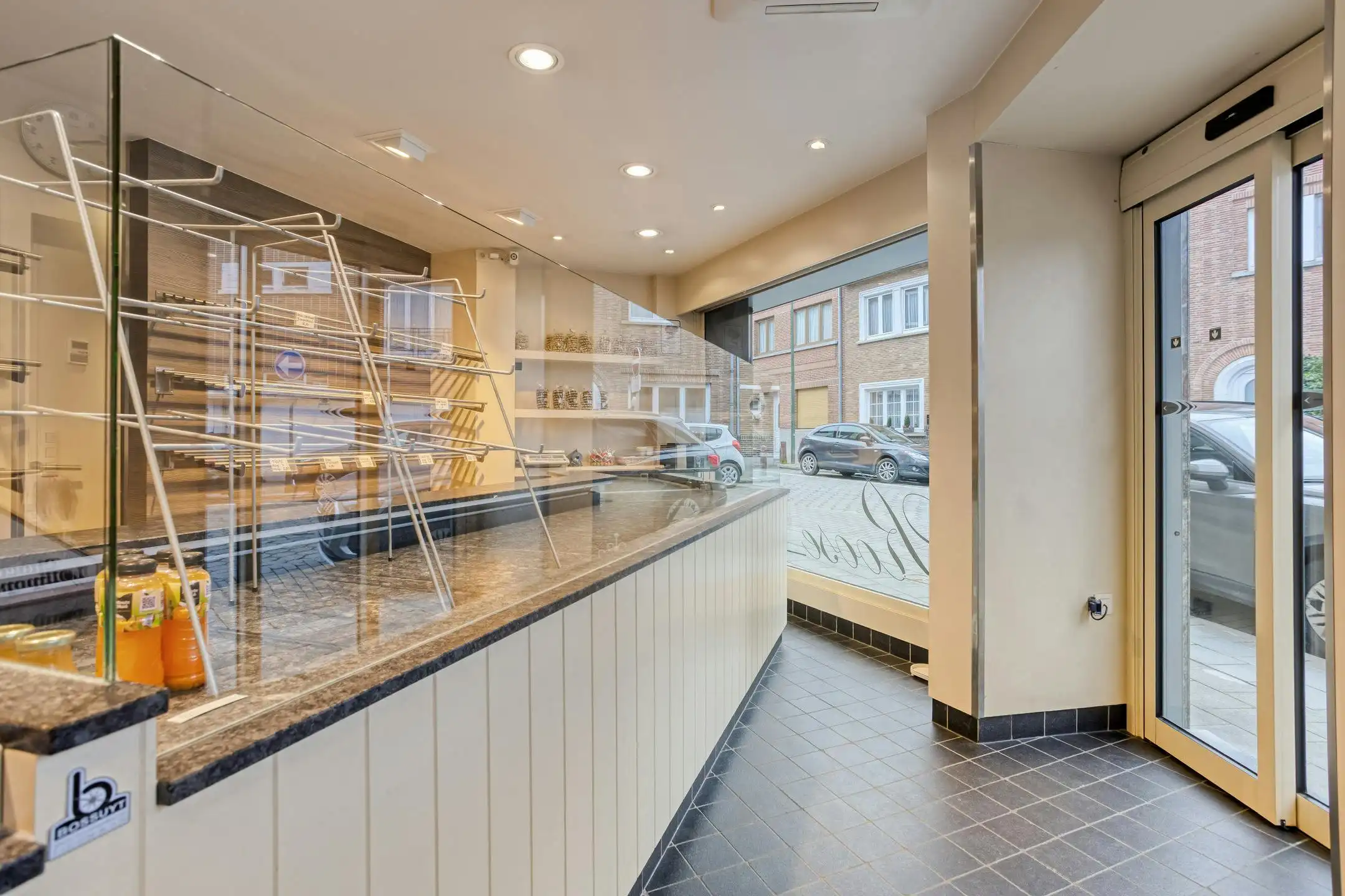 Opbrengstgebouw te koop in Oudergem foto 6
