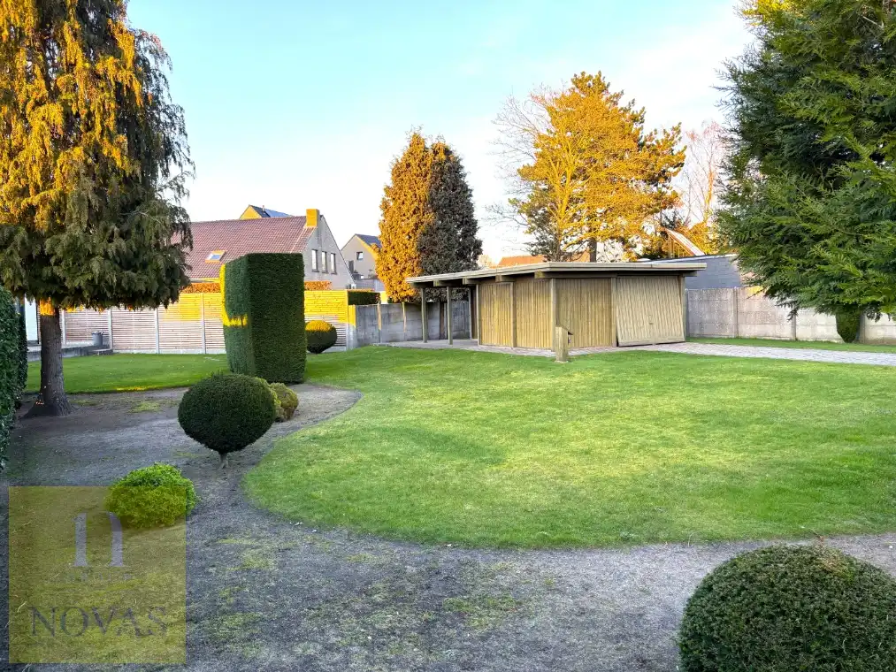 bouwgrond 5are64ca, pal aan het centrum in heel rustige straat foto 3