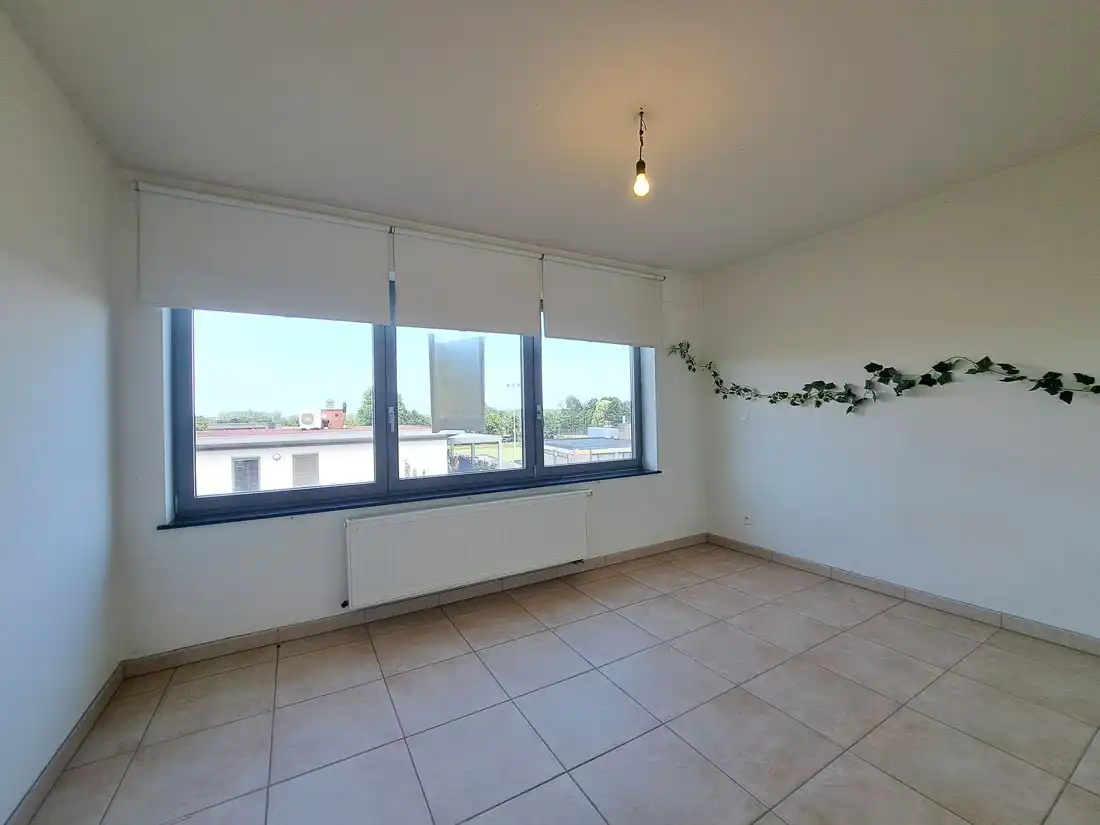 Modern appartement te Kortessem volledig INSTAPKLAAR foto 9