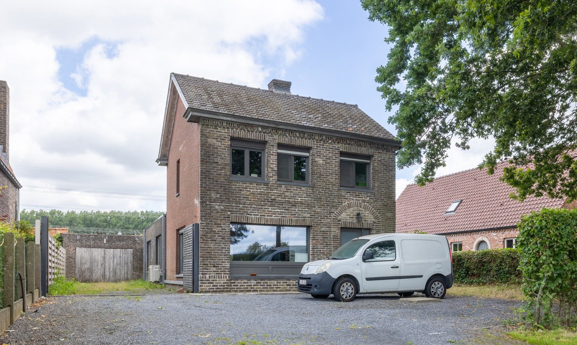 Charmante open bebouwing met landelijk uitzicht op kanaal ! foto 1