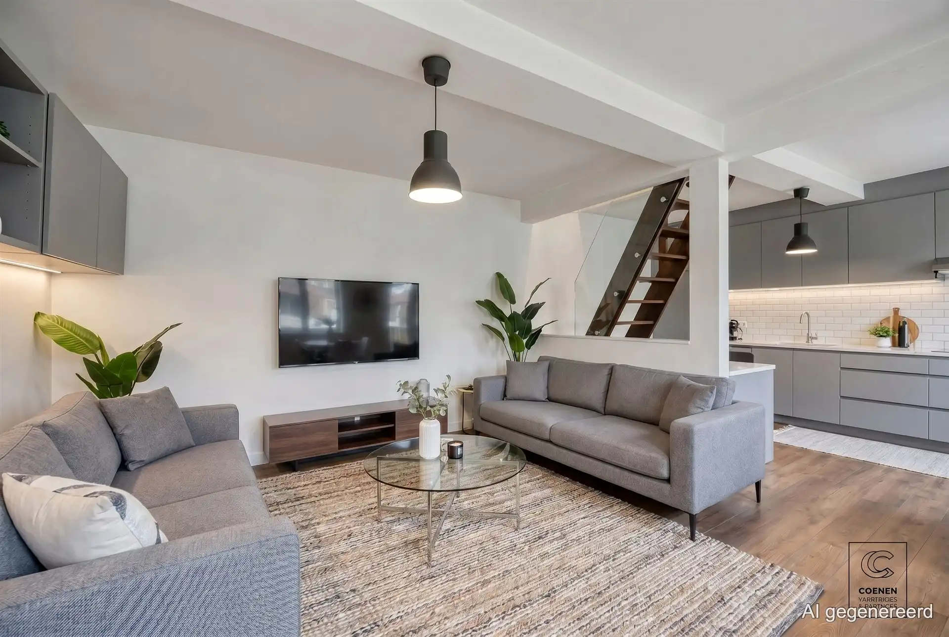 Uniek opbrengsteigendom/woonst van 65 m² op een toplocatie foto 2