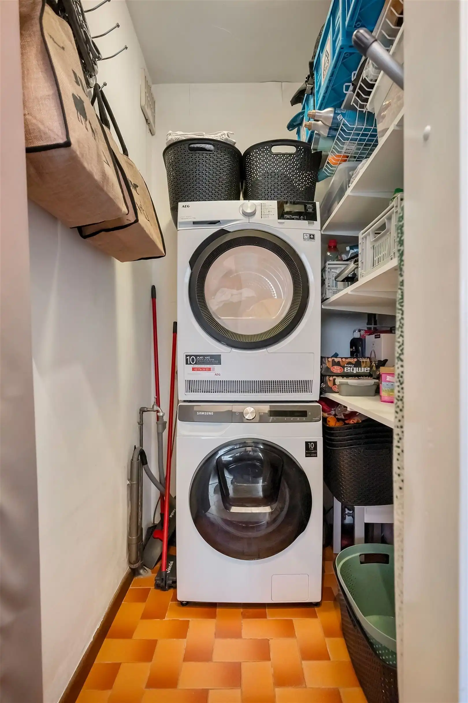 Aangenaam appartement met garage foto 18