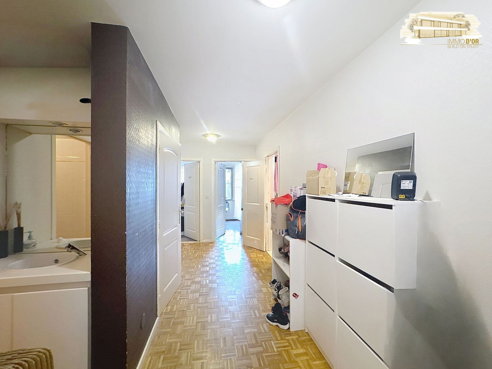 Ruim Appartement met 3 slaapkamers in het centrum van Brasschaat foto 5