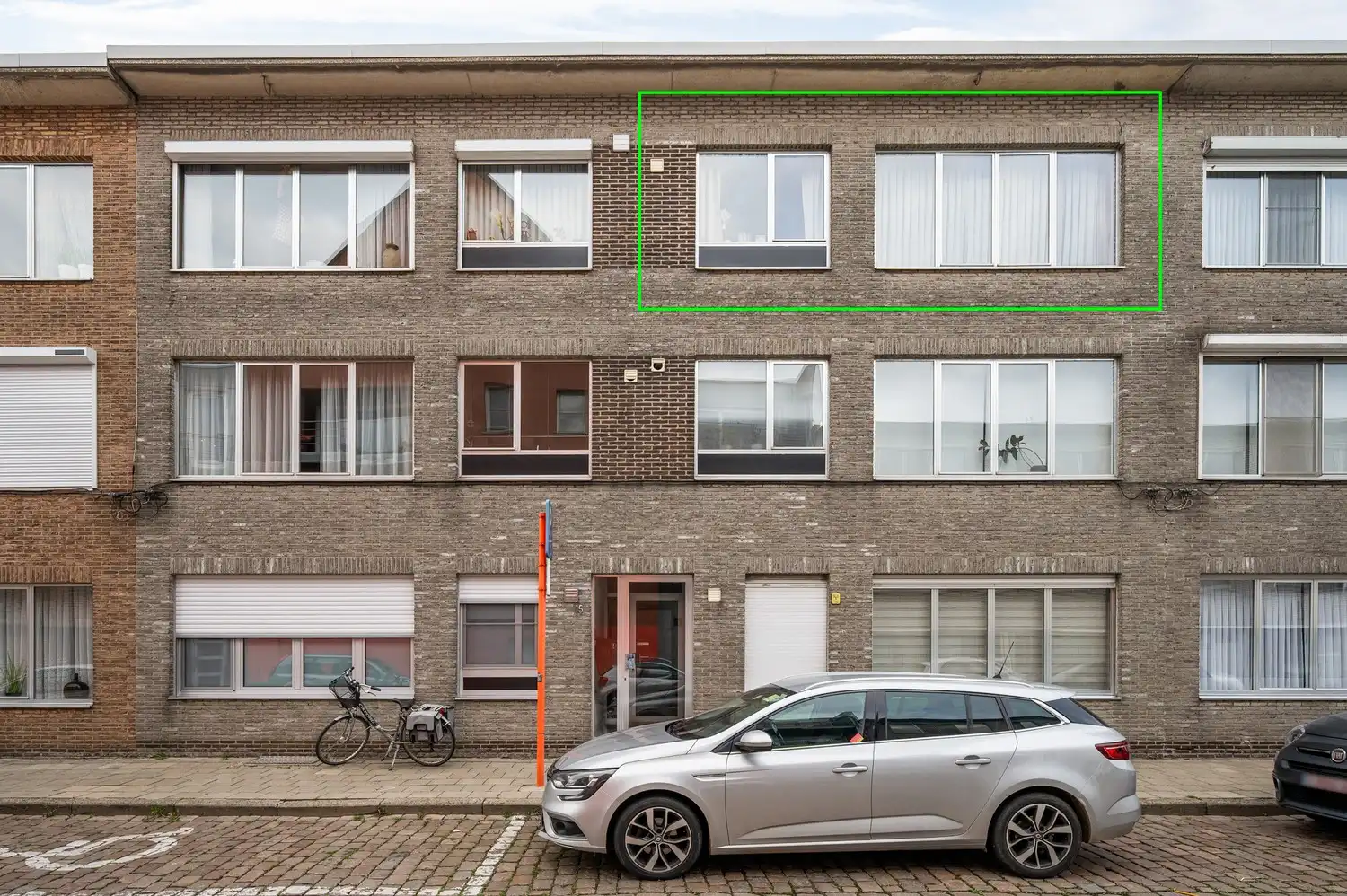 Gunstig gelegen appartement met 2 slaapkamers nabij station te Lier foto 2